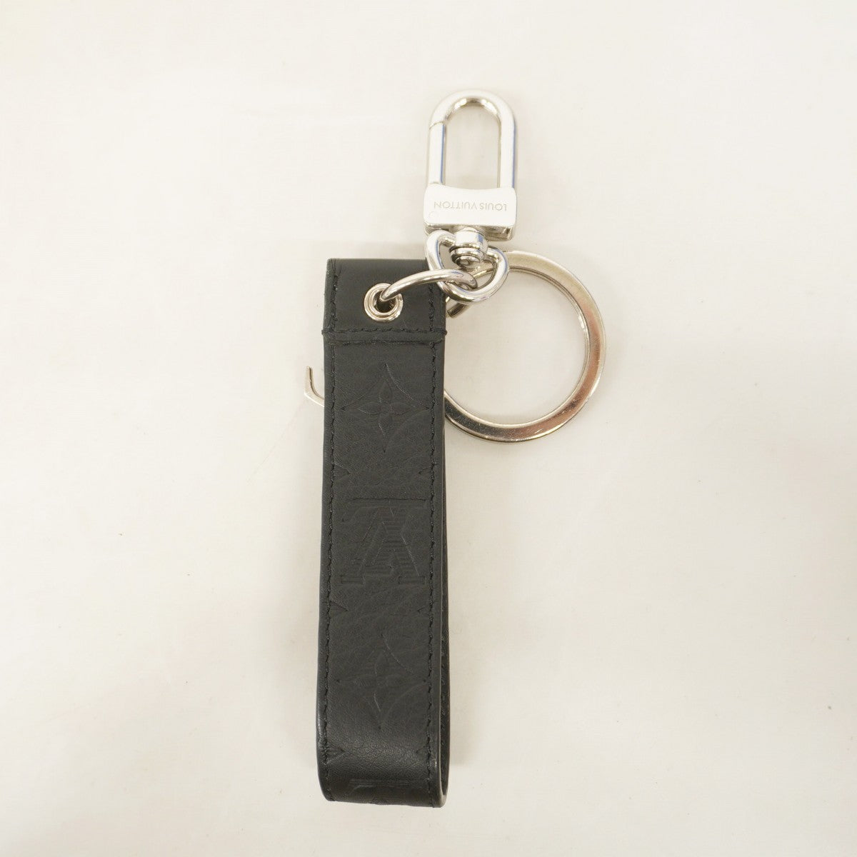 【5ic2847】ルイヴィトン キーホルダー モノグラム・シャドウ キーホルダードラゴンヌ M01298 ノワール【中古】メンズ