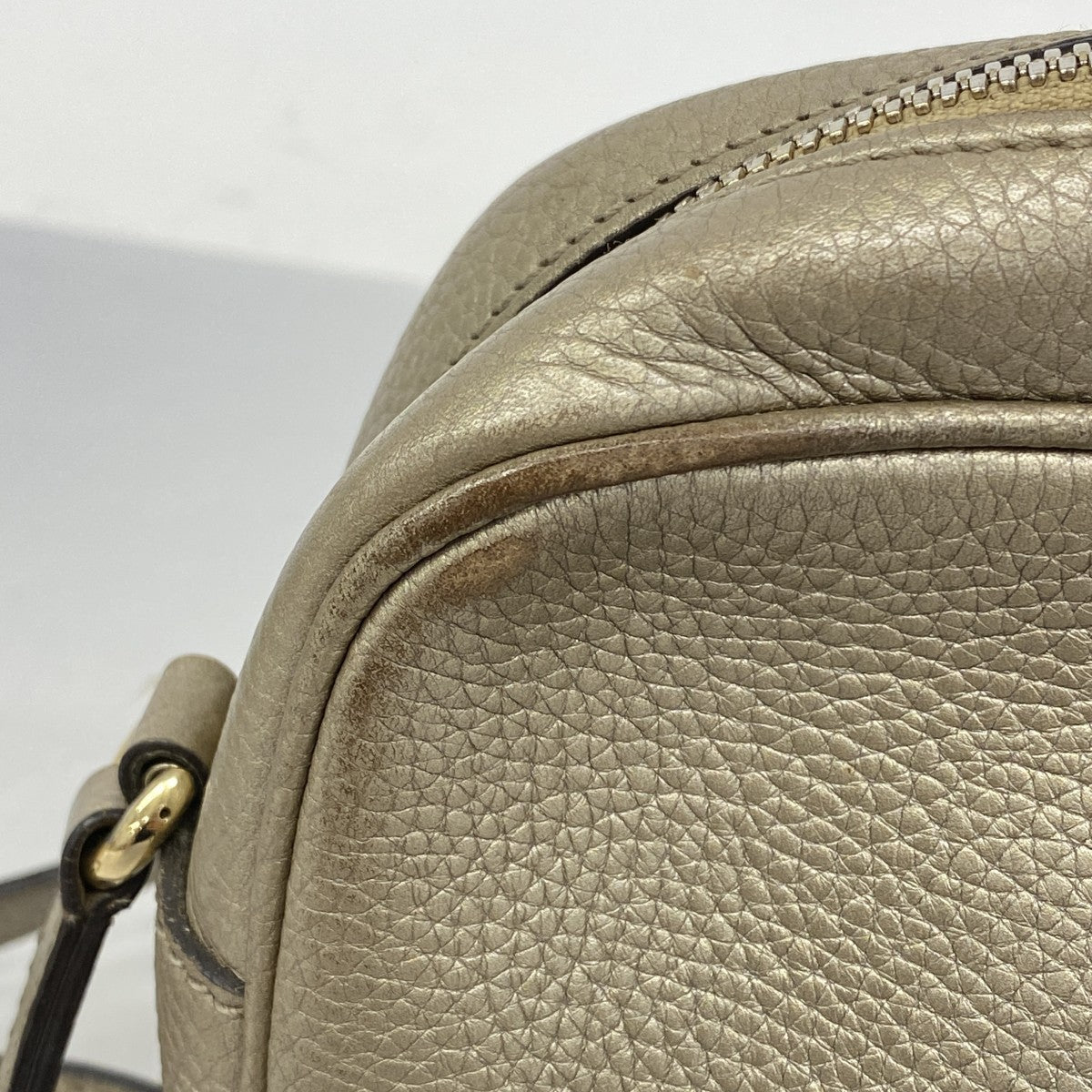 【5ie5852】グッチ ショルダーバッグ ソーホー 308364 レザー シャンパンゴールド ゴールド金具【中古】レディース