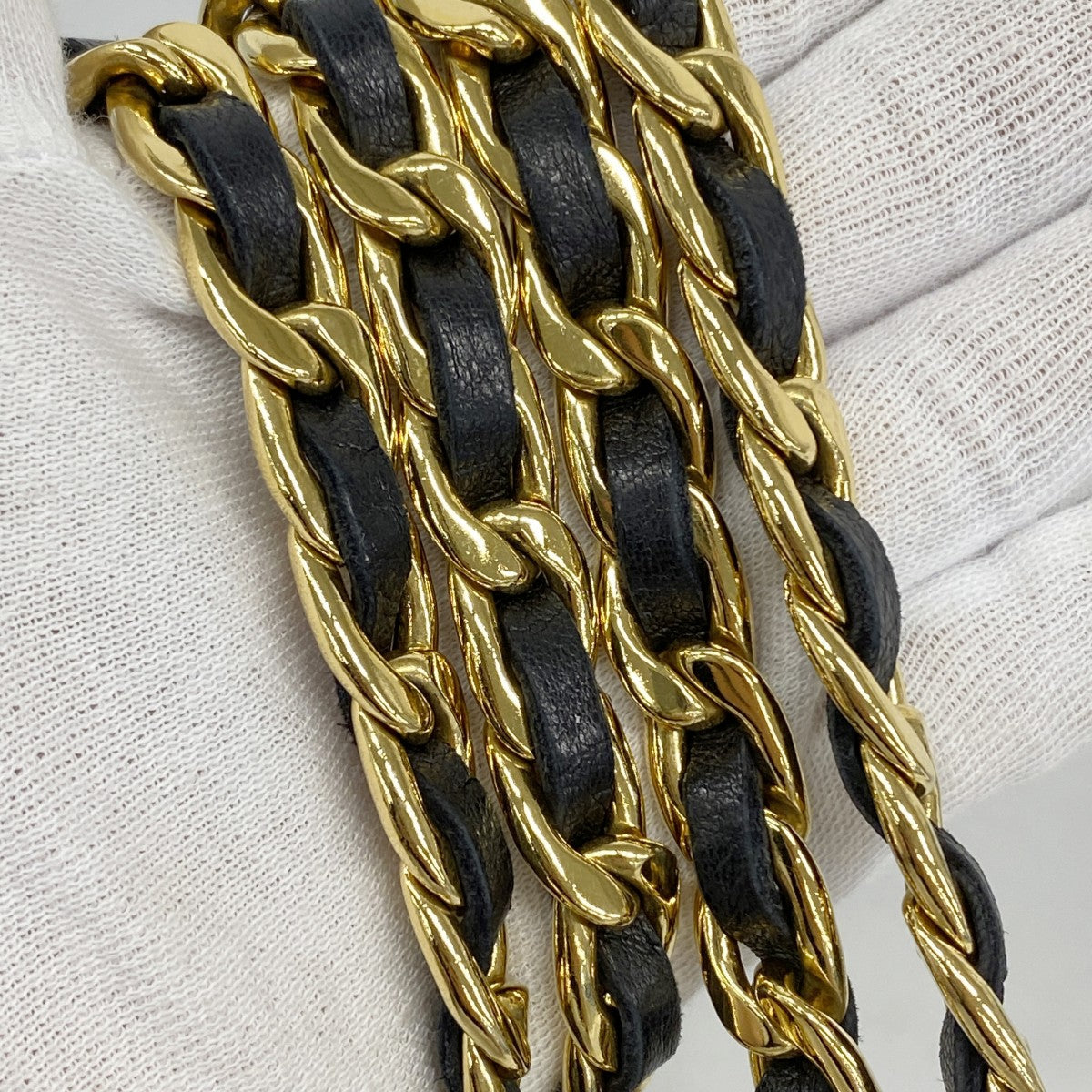 【5ie5853】シャネル ベルト ブラック ゴールド ゴールド金具 チェーン【中古】レディース
