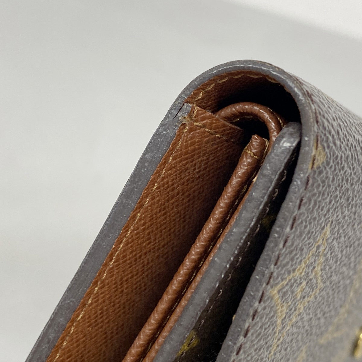 【5ie6013-h】ルイヴィトン 三つ折り長財布 モノグラム ポルトトレゾール インターナショナル M61215 ブラウン【中古】メンズ レディース ユニセックス