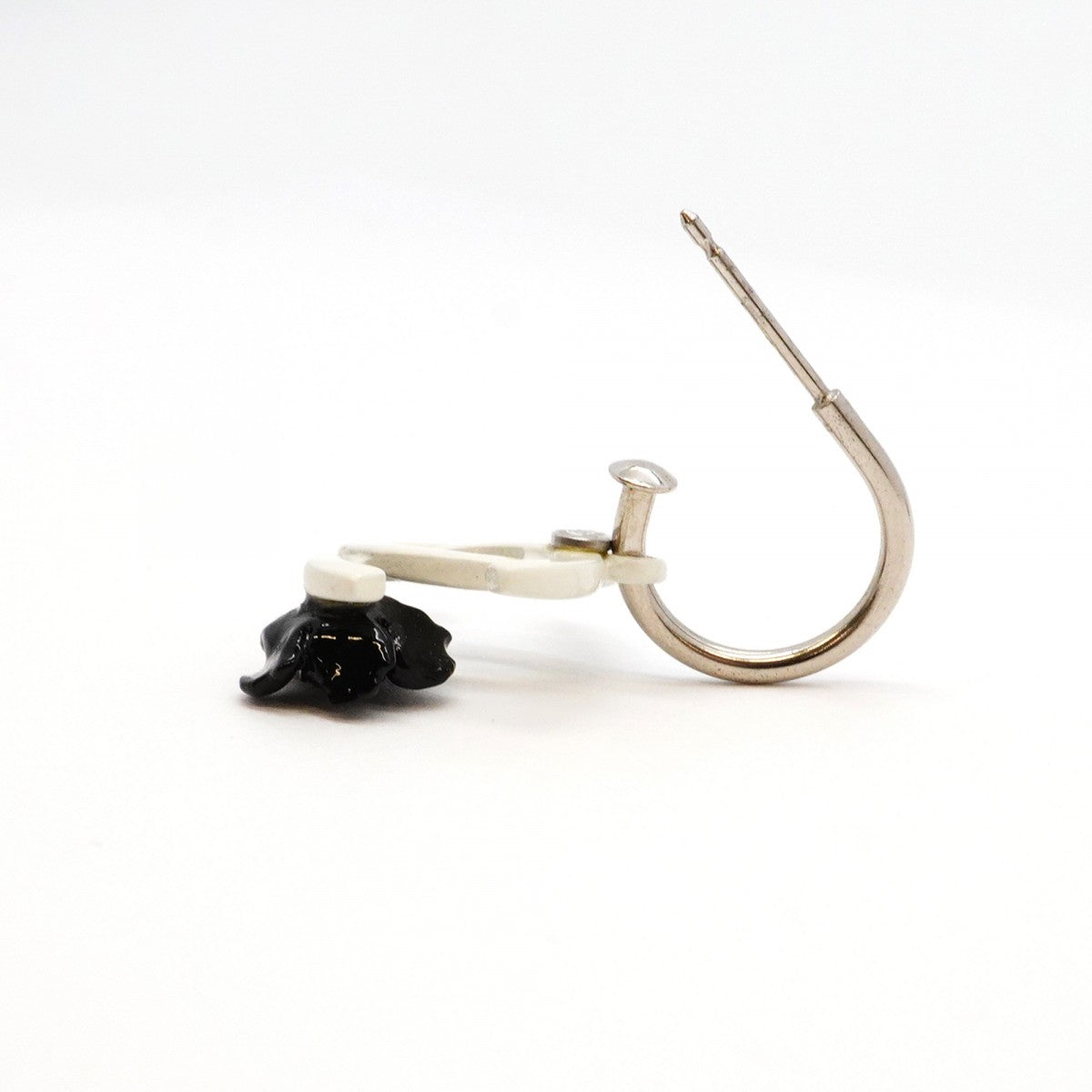 【5jgb0422】シャネル ピアス ココマーク カメリア メタル シルバー ホワイト ブラック【中古】レディース