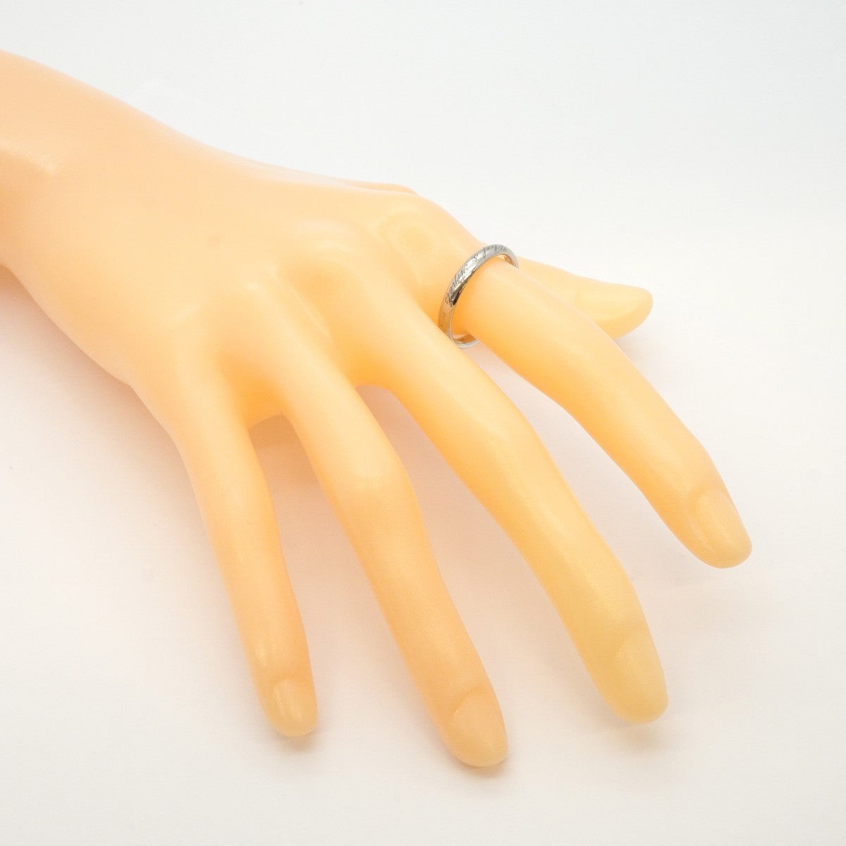 【5jgb0472】ヴァンクリーフ&アーペル リング シニアチュール Pt950 プラチナ #59【中古】メンズ