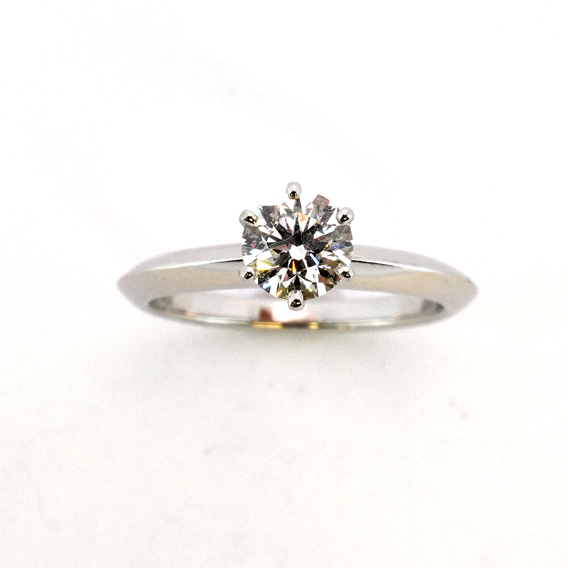 【5jgb0485】ティファニー リング ソリティア 1PD Pt950 プラチナ ダイヤモンド 0.65ct 11.5号【中古】レディース