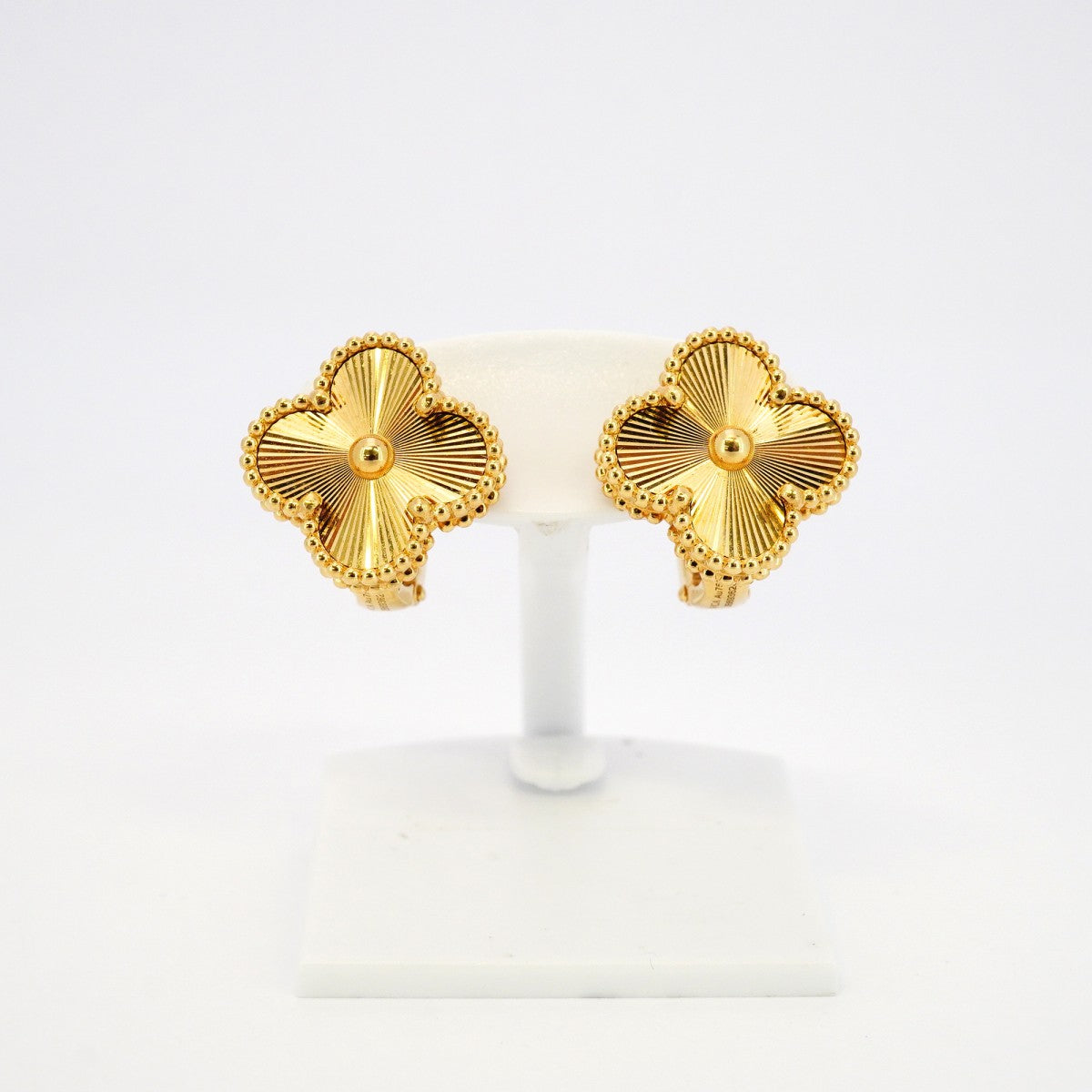 ★SALE【5jgb0618】ヴァンクリーフ&アーペル ピアス ヴィンテージ アルハンブラ ギヨシェ K18YG イエローゴールド【中古】レディース