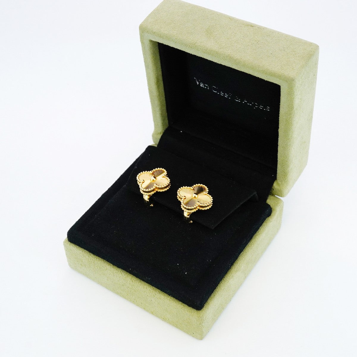 ★SALE【5jgb0618】ヴァンクリーフ&アーペル ピアス ヴィンテージ アルハンブラ ギヨシェ K18YG イエローゴールド【中古】レディース