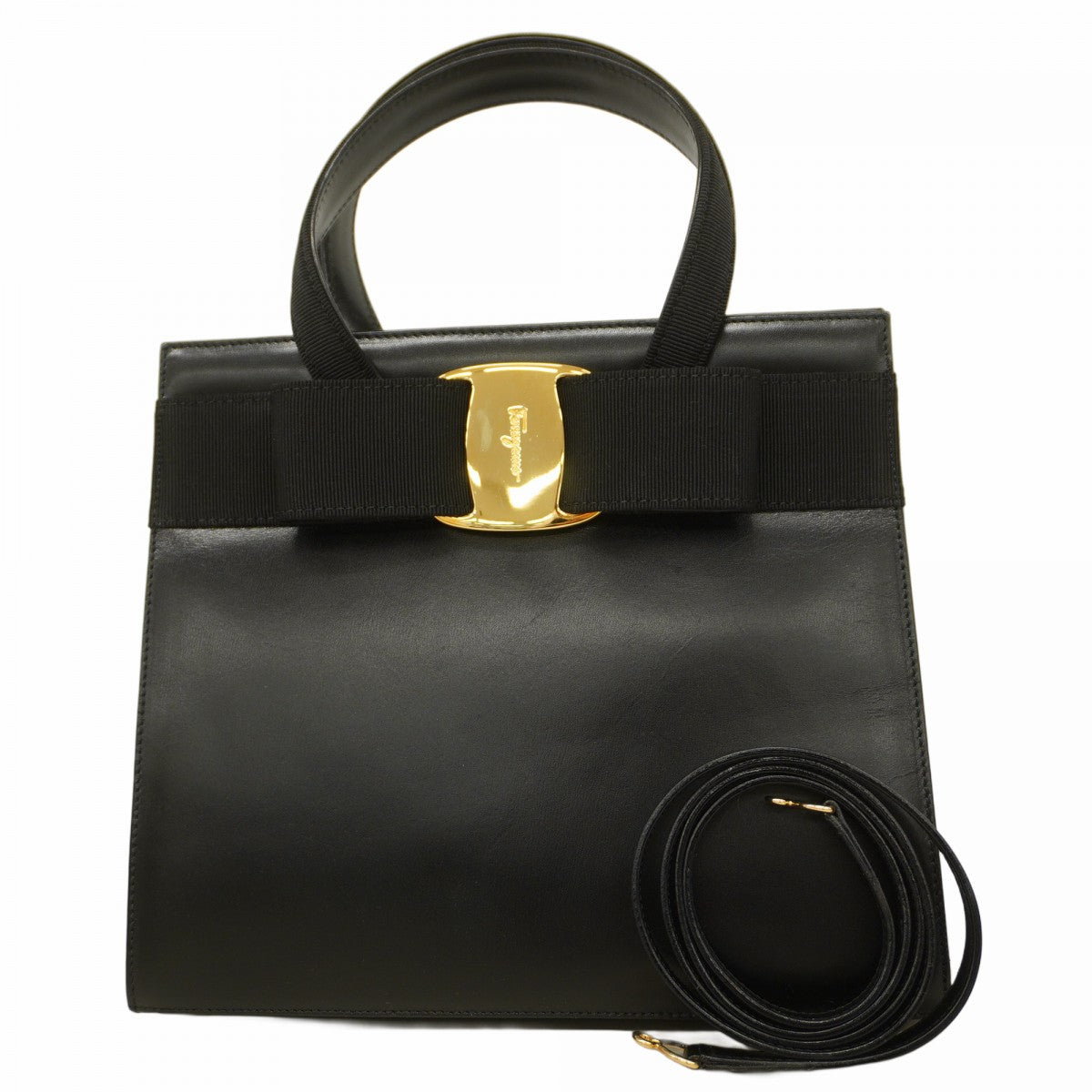 5ma0044-h】サルヴァトーレフェラガモ ハンドバッグ ヴァラ