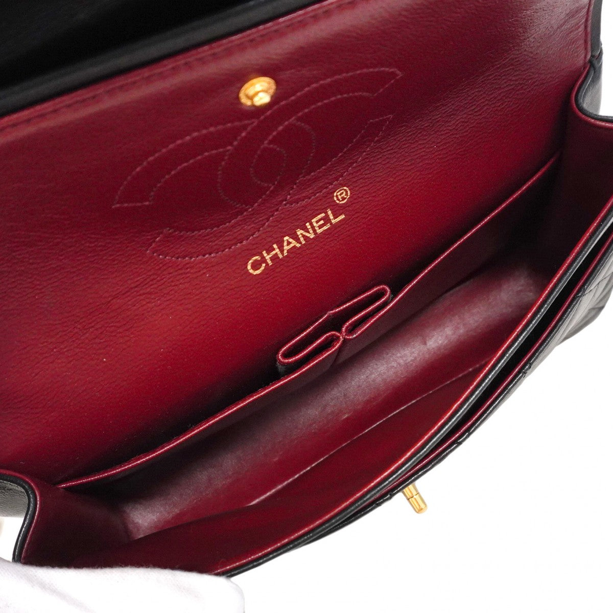 【5mc2555】シャネル ショルダーバッグ マトラッセ Wフラップ Wチェーン ラムスキン ブラック ゴールド金具【中古】レディース