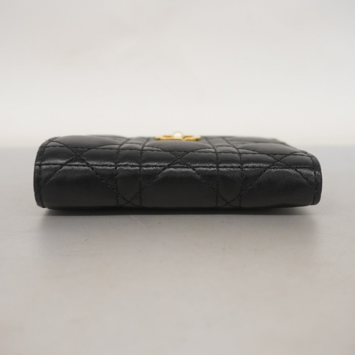 【5mc2783】クリスチャンディオール 財布 カナージュ レザー ブラック ゴールド金具【中古】レディース