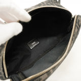 【5md5324】フェンディ ボディバッグ ズッカ ナイロンキャンバス ブラック シルバー金具【中古】レディース