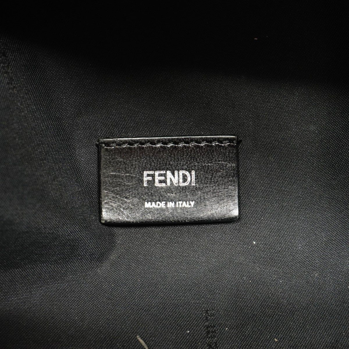 【5md5324】フェンディ ボディバッグ ズッカ ナイロンキャンバス ブラック シルバー金具【中古】レディース