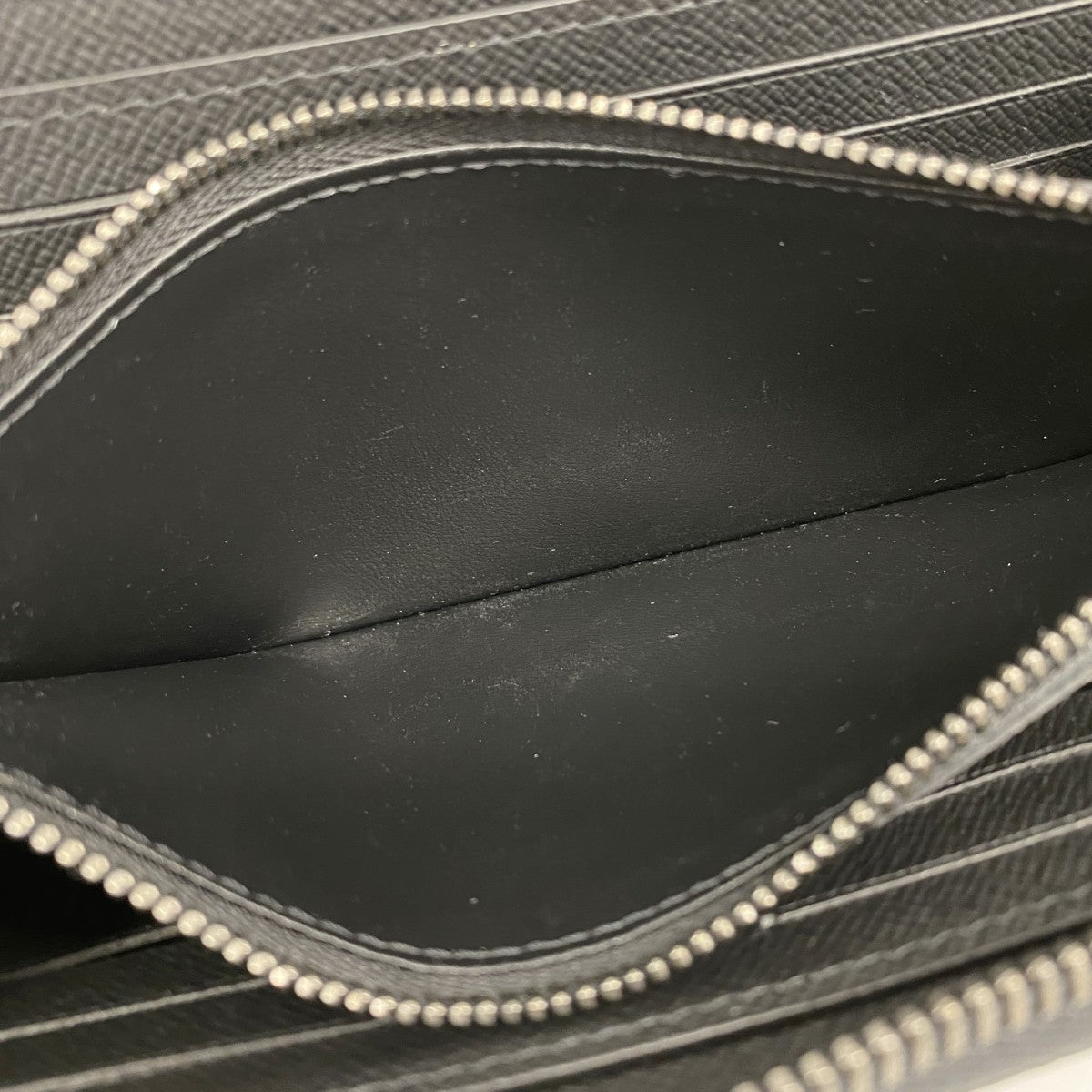 【5me5677】ルイヴィトン 長財布 モノグラム・エクリプス ジッピーウォレットホリゾンタル M11611 ブラック【中古】メンズ