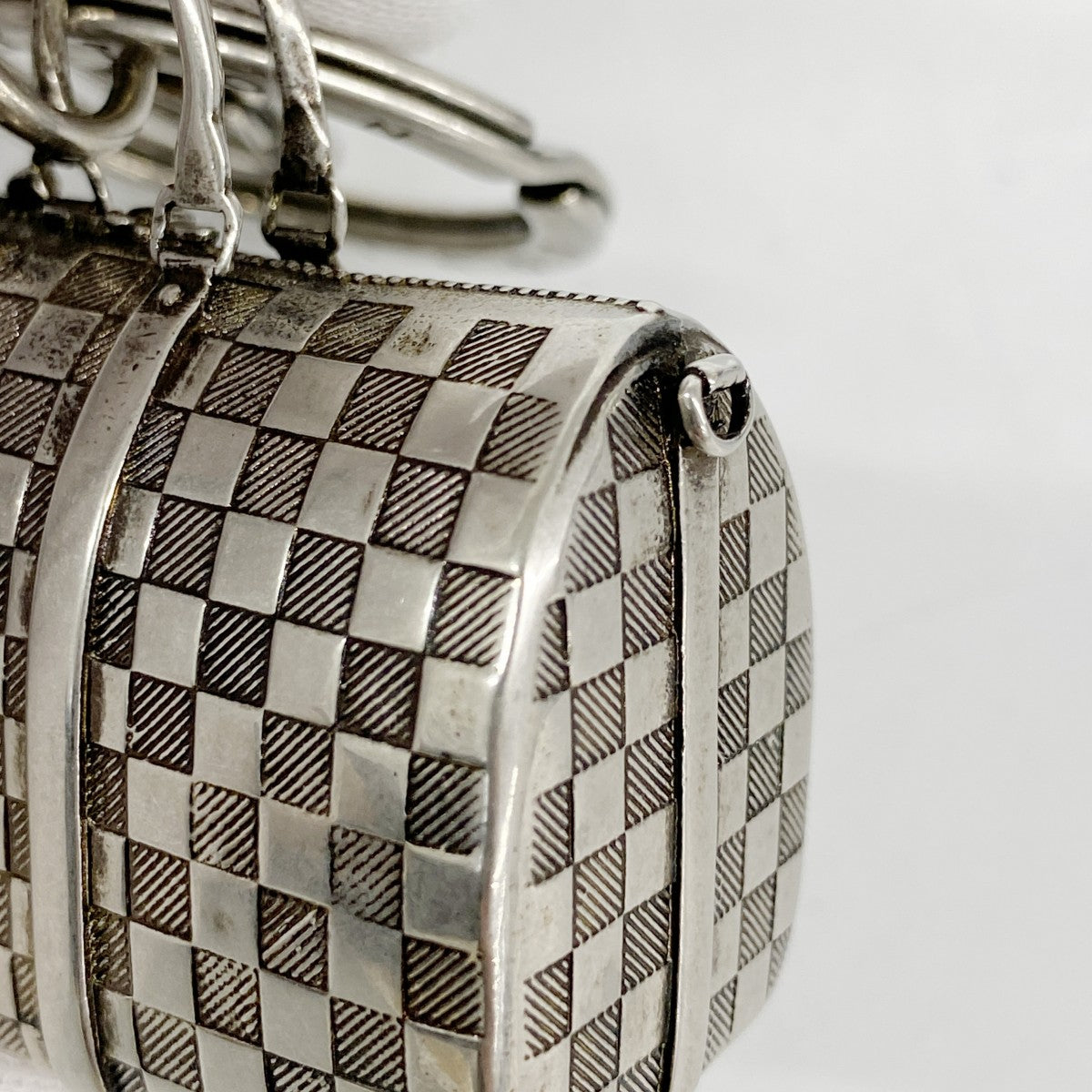 【5me5706】ルイヴィトン キーホルダー ダミエ ザ キーポル チャーム M00023 シルバー【中古】メンズ レディース ユニセックス