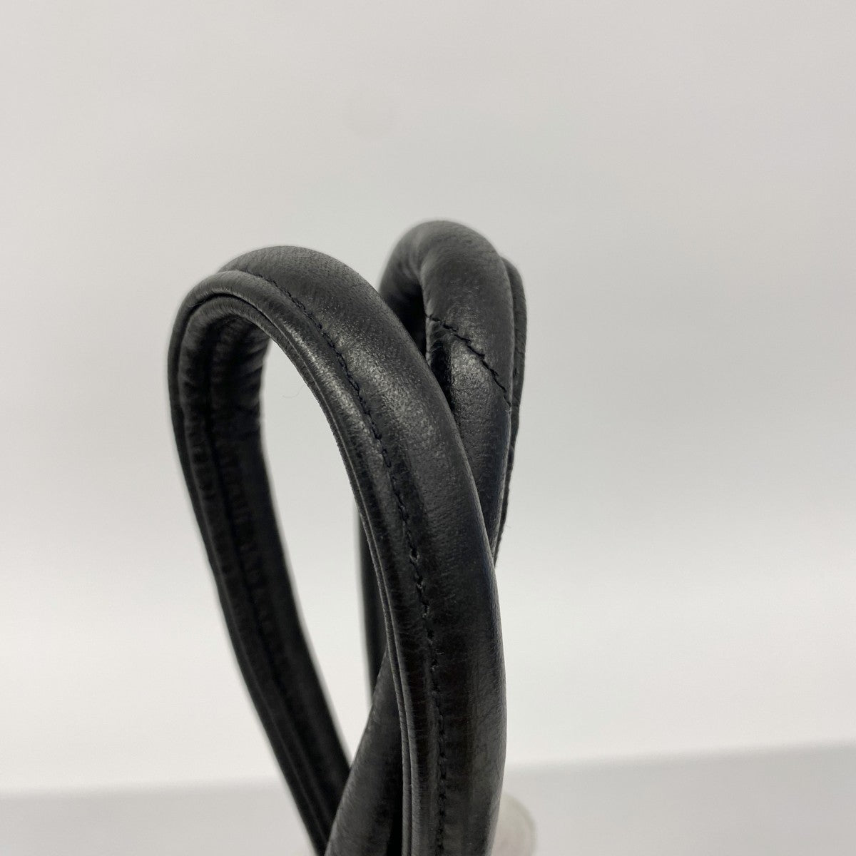 【5me5723-h】シャネル ショルダーバッグ マトラッセ ラムスキン ブラック ゴールド金具【中古】レディース