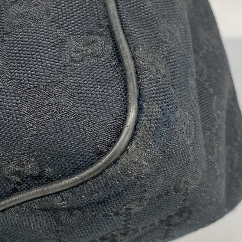 【5me5751】グッチ ショルダーバッグ GGキャンバス/シェリーライン 233052 キャンバス ブラック シルバー金具【中古】レディース