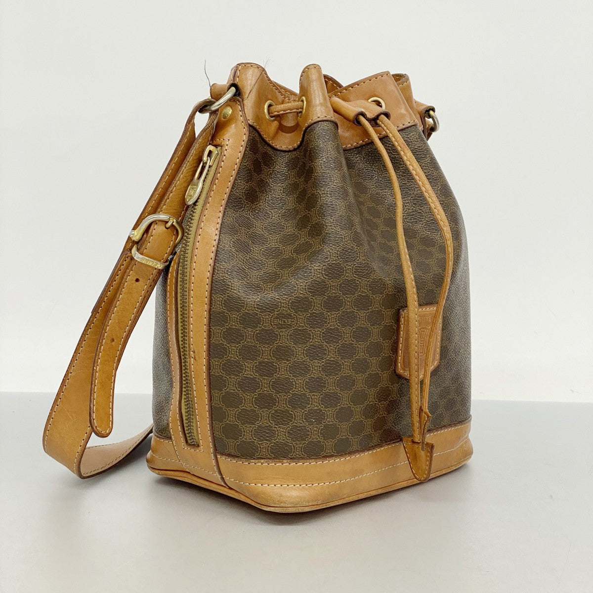 【5me5752】セリーヌ ショルダーバッグ マカダム PVC ブラウン ゴールド金具【中古】レディース