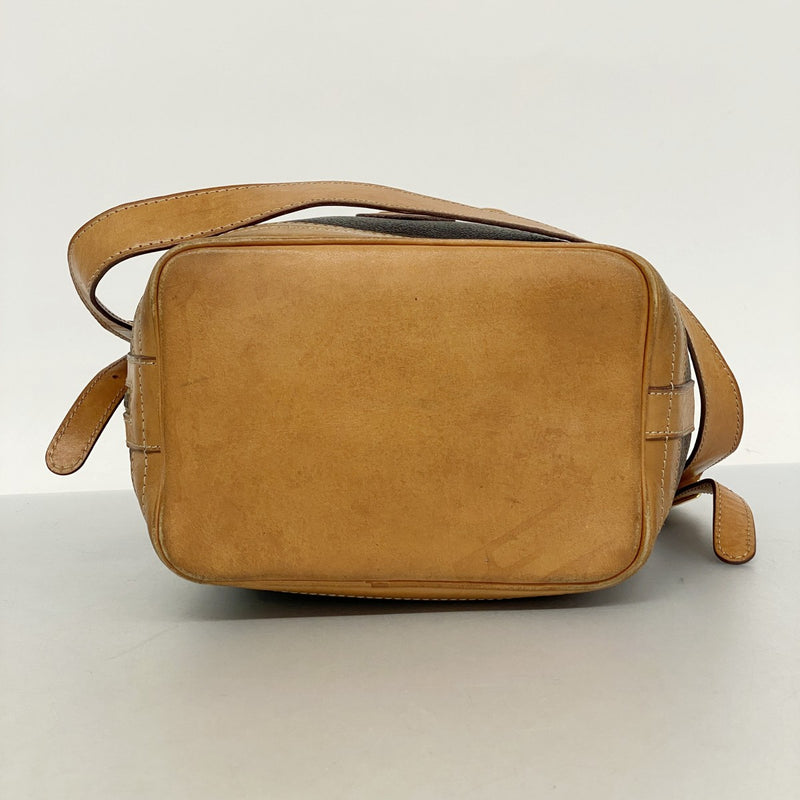 【5me5752】セリーヌ ショルダーバッグ マカダム PVC ブラウン ゴールド金具【中古】レディース