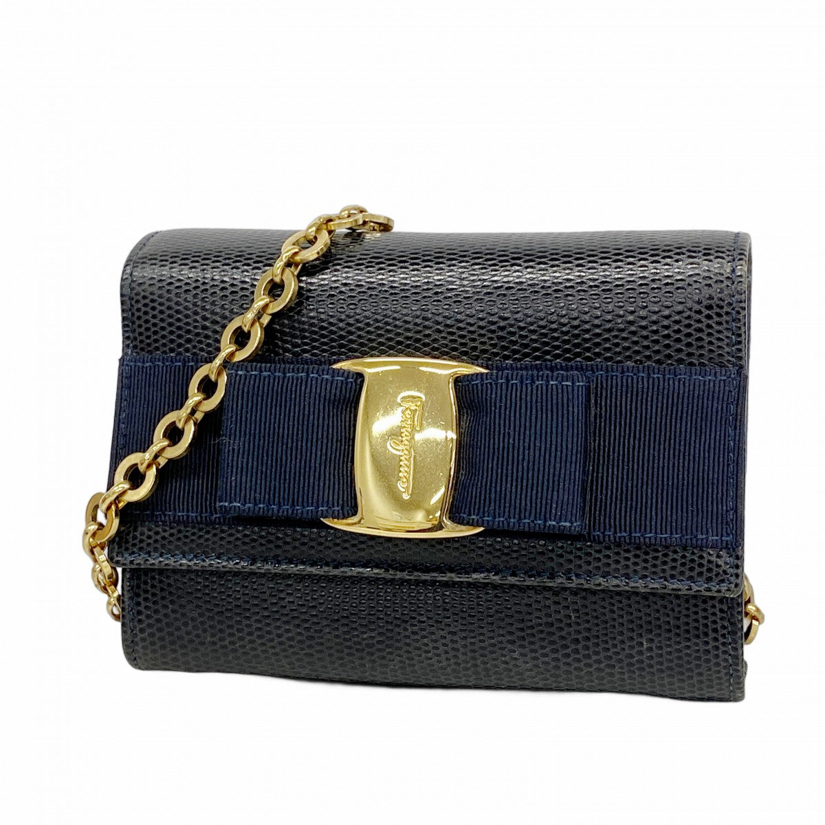 【美品】サルヴァトーレ フェラガモ ショルダーバッグ レザー ネイビー 斜め掛け 5oe5950】サルヴァトーレフェラガモ ショルダーバッグ ヴァラ レザー