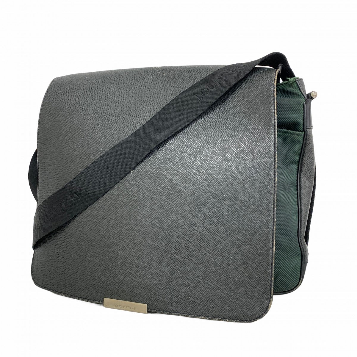 6ab0756-k】ルイヴィトン ショルダーバッグ タイガ ヴィクトール