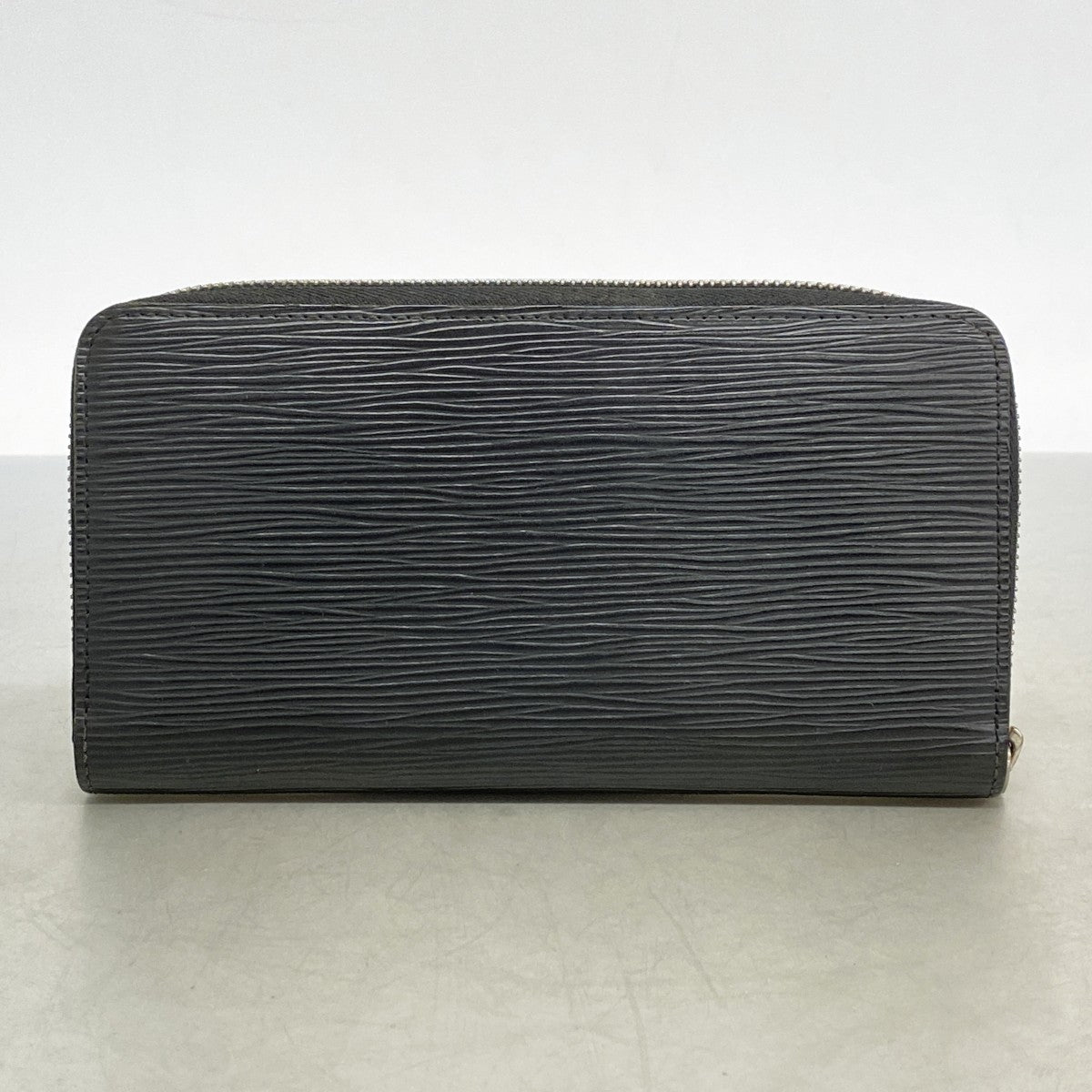 【6cd4980】ルイヴィトン 長財布 エピ ジッピーウォレット M60072 ノワール【中古】メンズ レディース ユニセックス