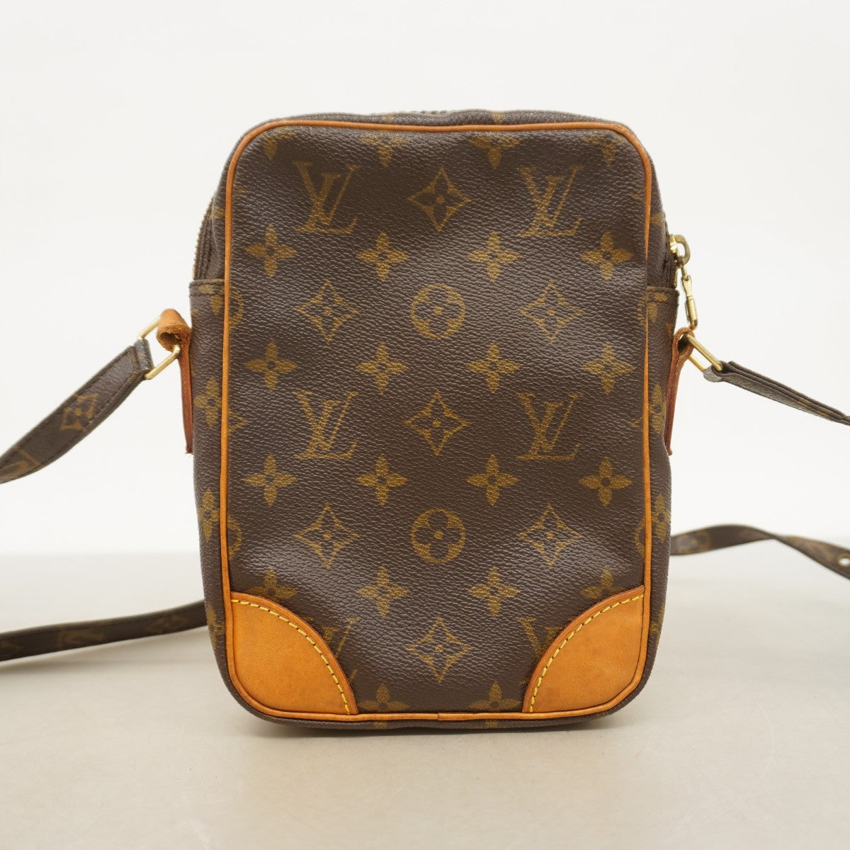 【6fa0006】ルイヴィトン ショルダーバッグ モノグラム ダヌーブ M45266 ブラウン【中古】レディース
