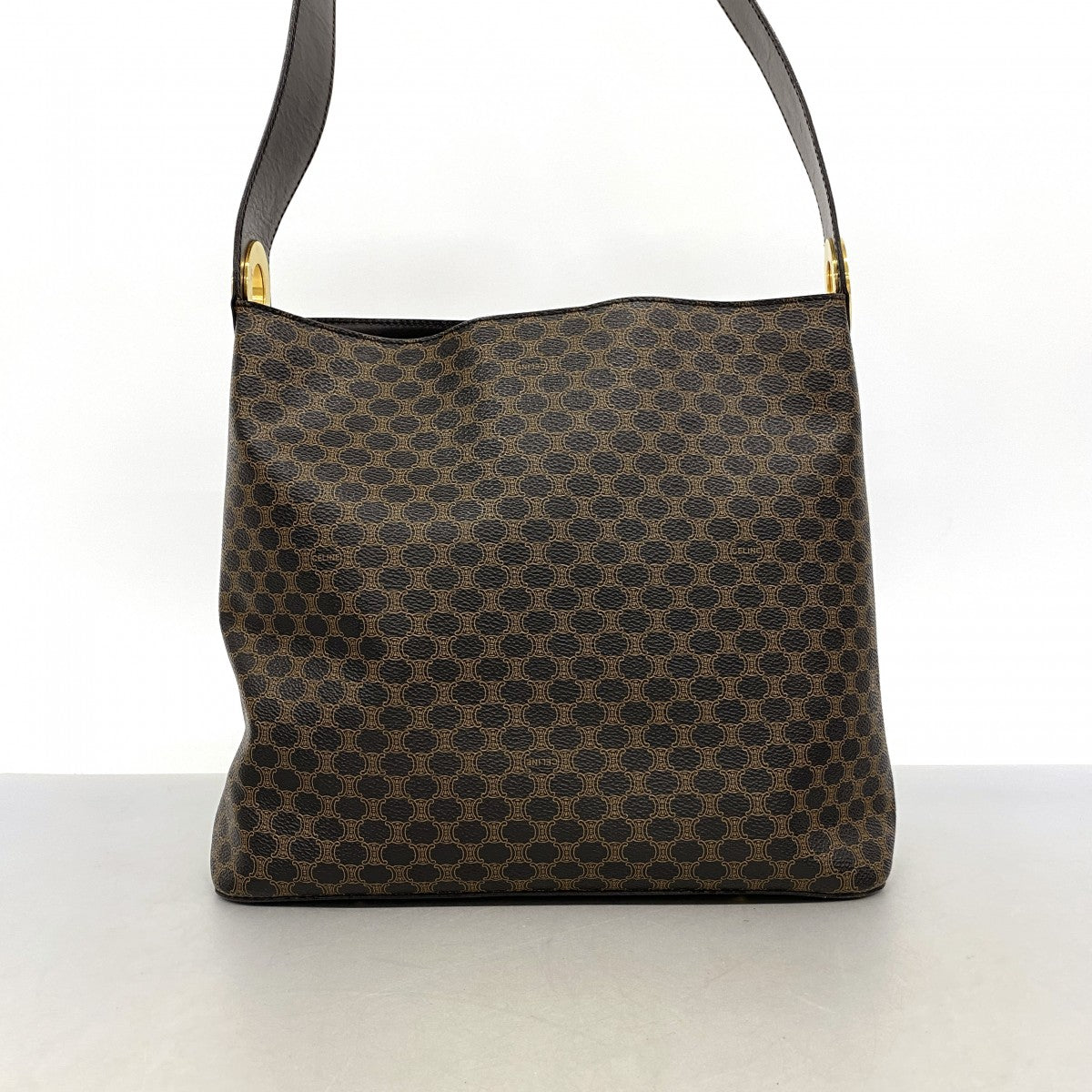 【6fa0112-k】セリーヌ ショルダーバッグ マカダム PVC ブラック ゴールド金具【中古】レディース