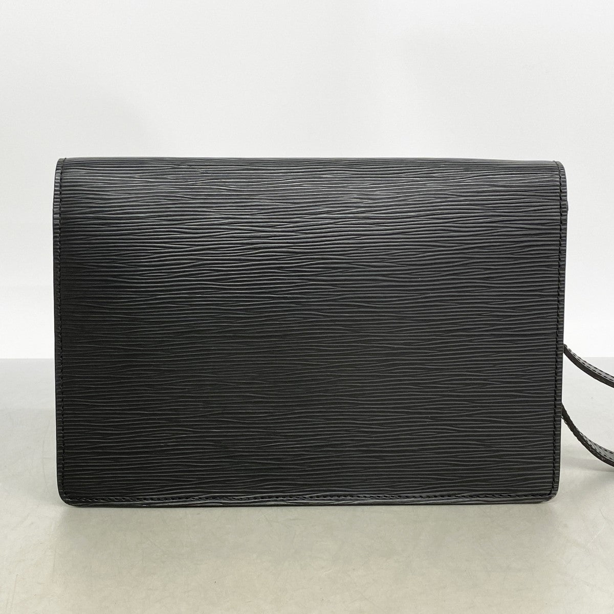 【6fa0943】ルイヴィトン クラッチバッグ エピ ポシェットセリエドラゴンヌ M52762 ノワール【中古】メンズ