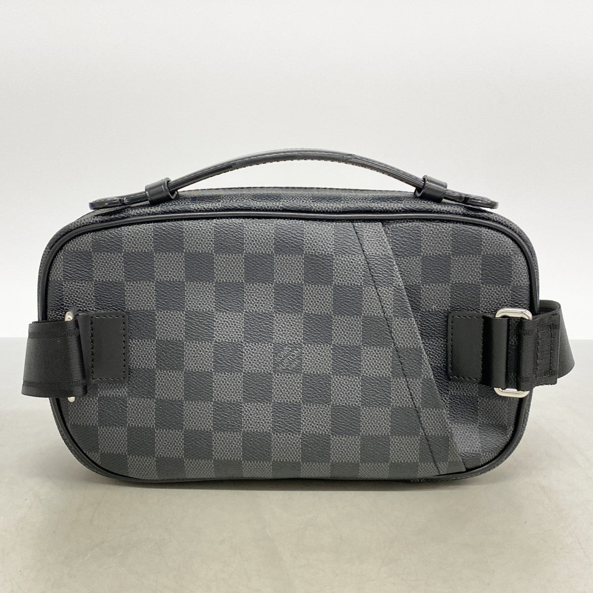 【6fa1373】ルイヴィトン ボディバッグ ダミエ・グラフィット アンブレール N41289 ブラック【中古】メンズ