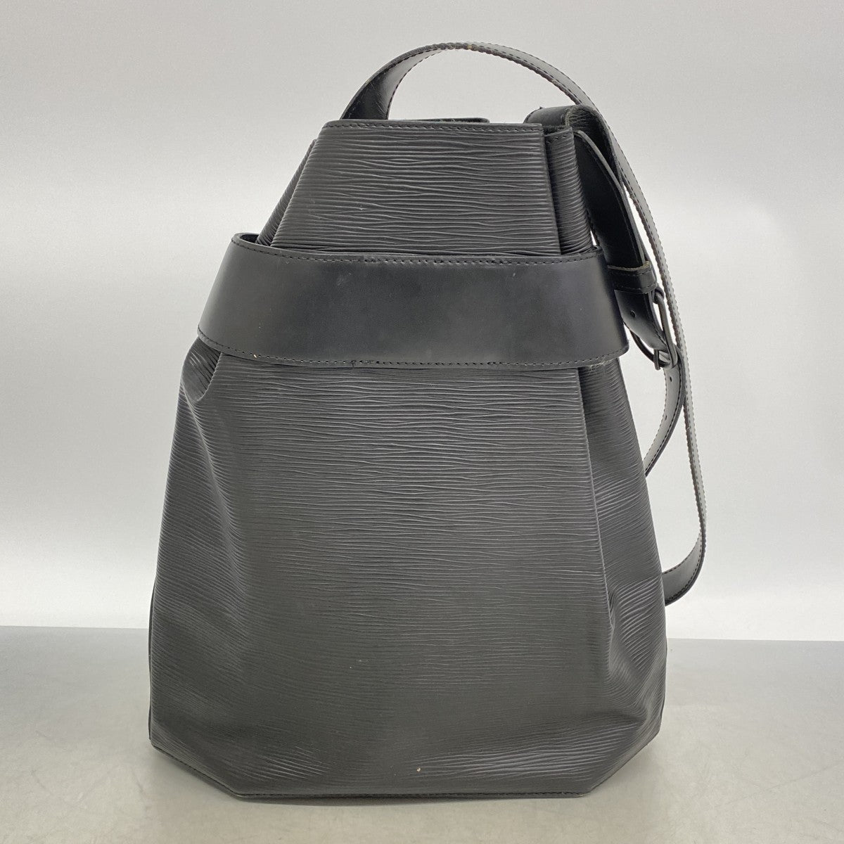 【6fb2376】ルイヴィトン ショルダーバッグ エピ サックデポールGM M80155 ノワール【中古】レディース