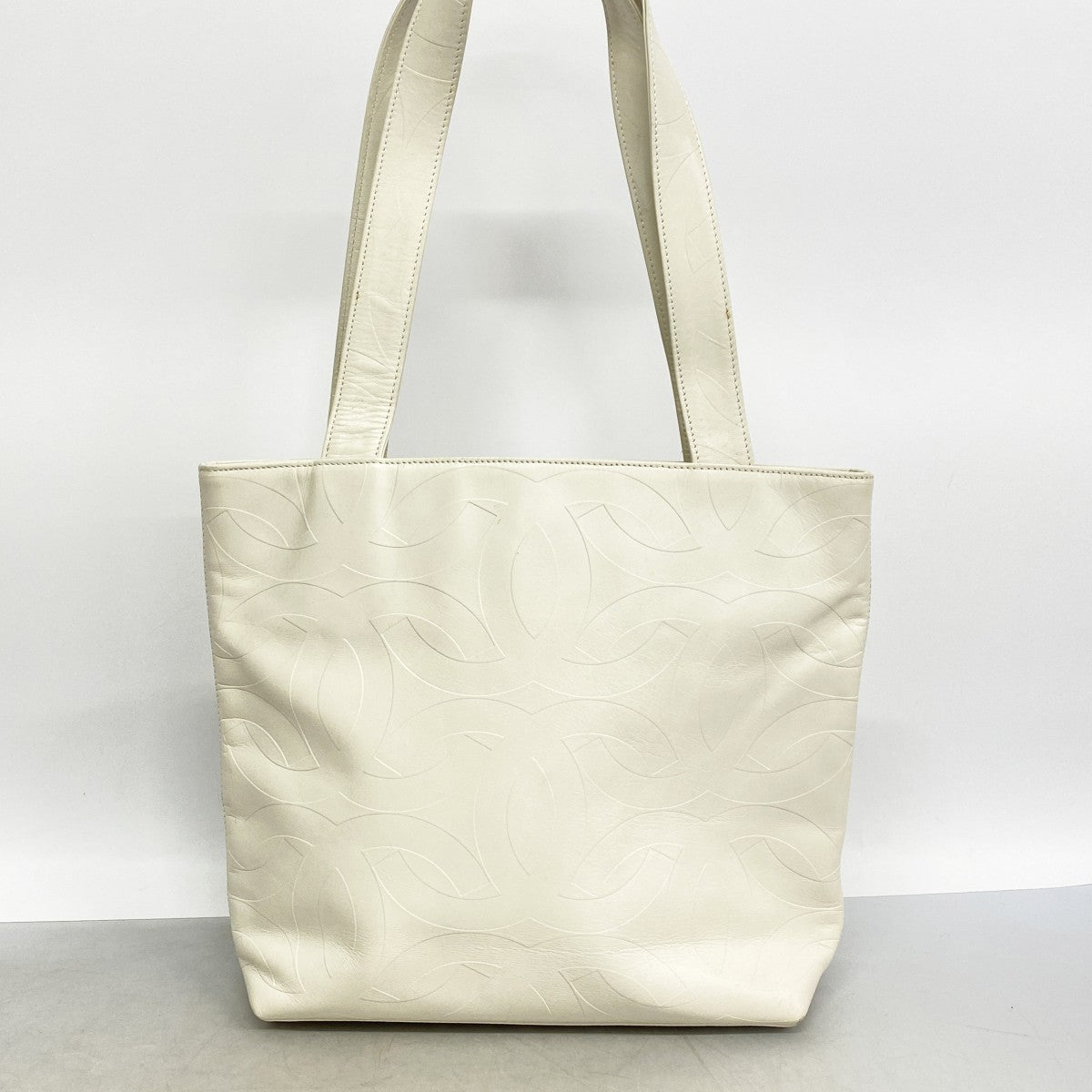【6fd5219-k】シャネル トートバッグ レザー ホワイト ゴールド金具【中古】レディース