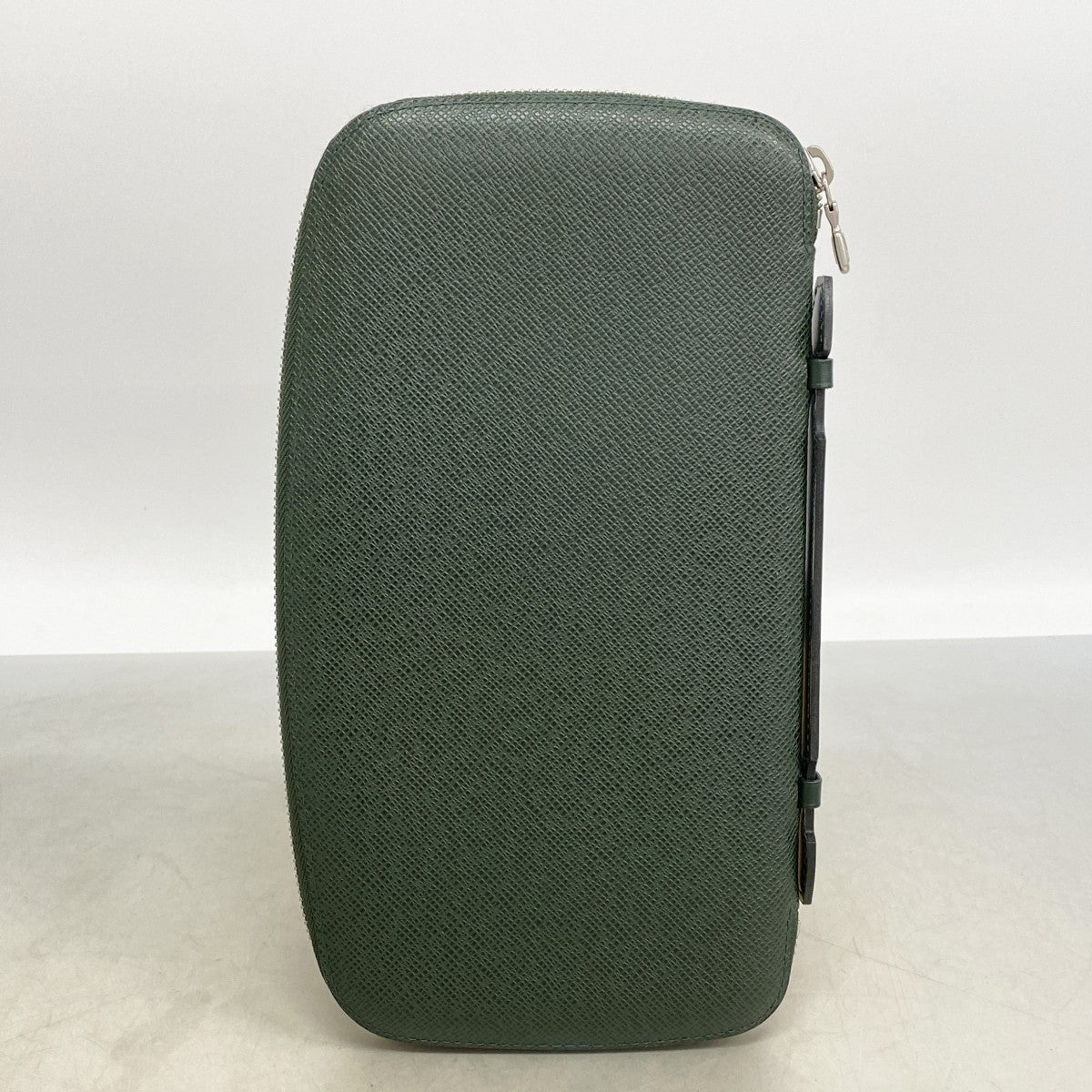 【6fd5405】ルイヴィトン 長財布 タイガ オーガナイザーアトール M30654 エピセア【中古】メンズ