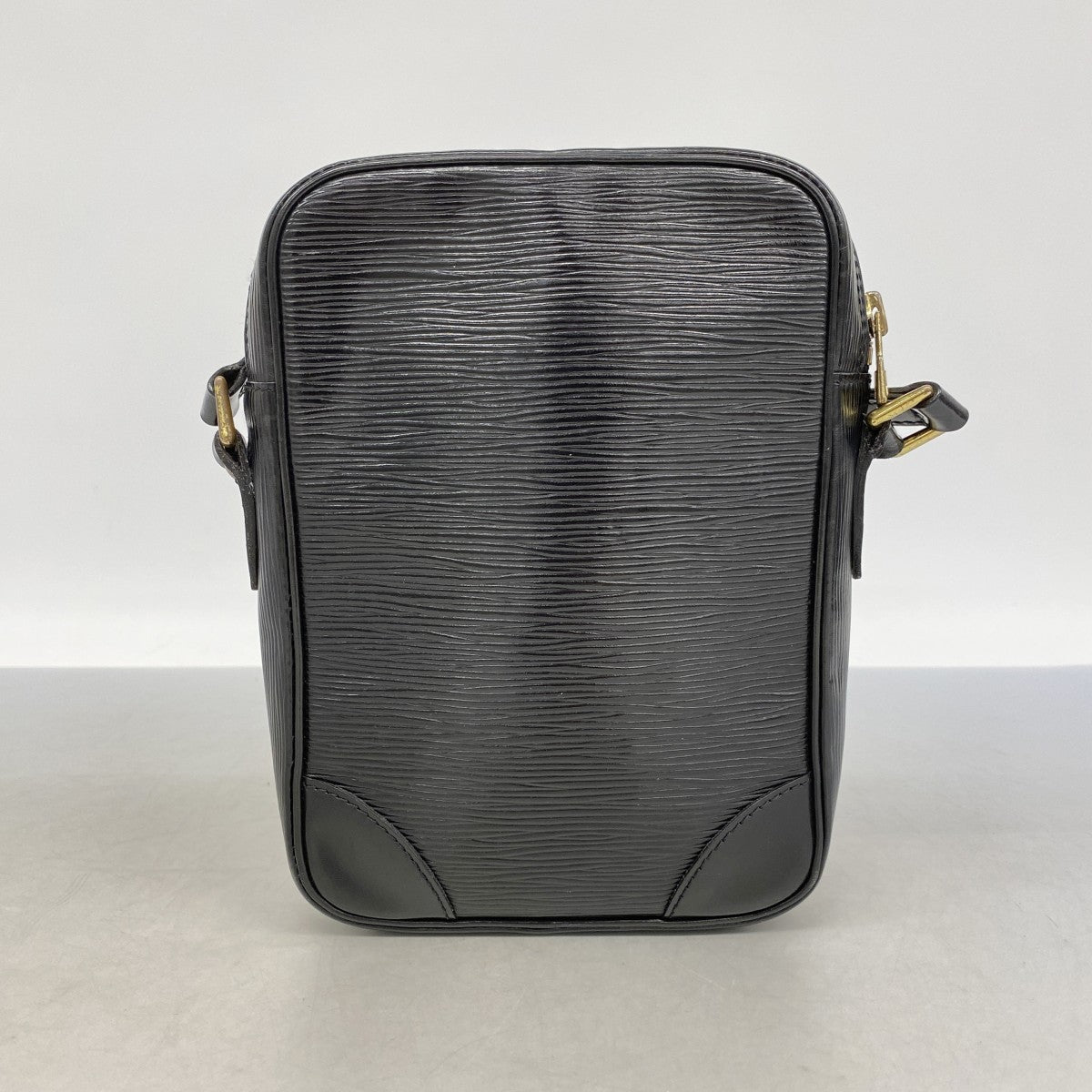 【6fd5542】ルイヴィトン ショルダーバッグ エピ ダヌーブ M45632 ノワール【中古】レディース