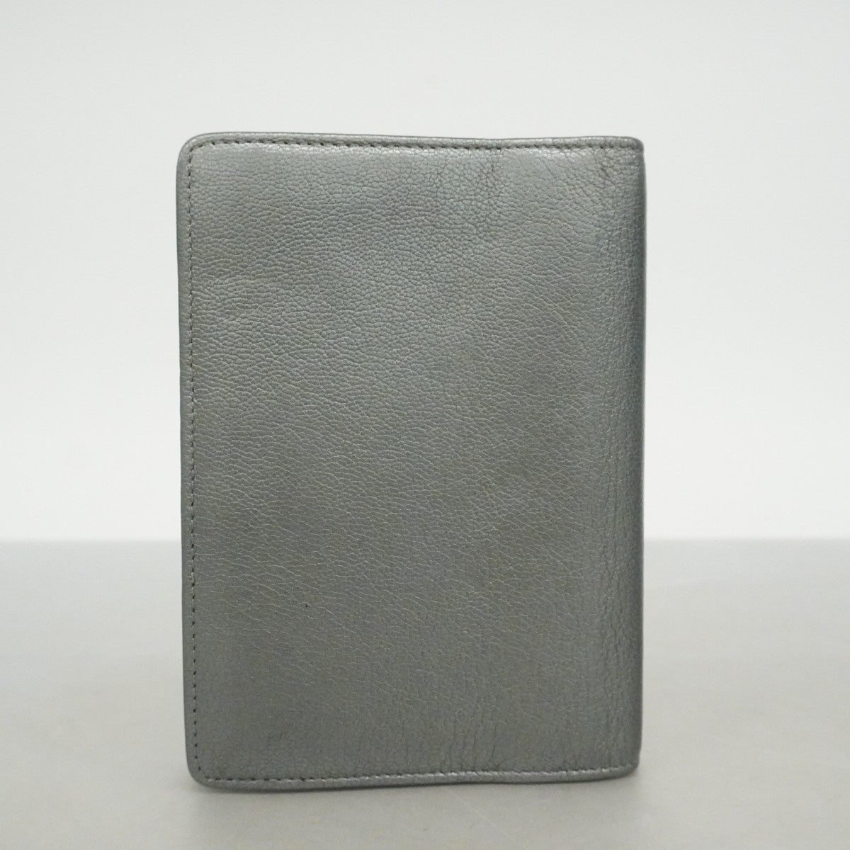 【6fd5748】シャネル 手帳カバー レザー グレー シルバー金具【中古】レディース