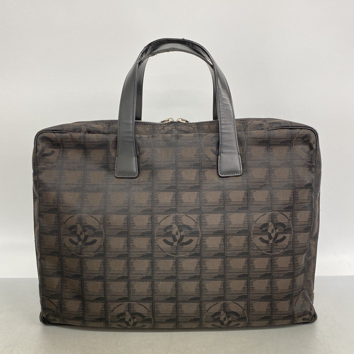 【6gc2742】シャネル ハンドバッグ ニュートラベル ナイロン ブラウン ブラック シルバー金具【中古】レディース