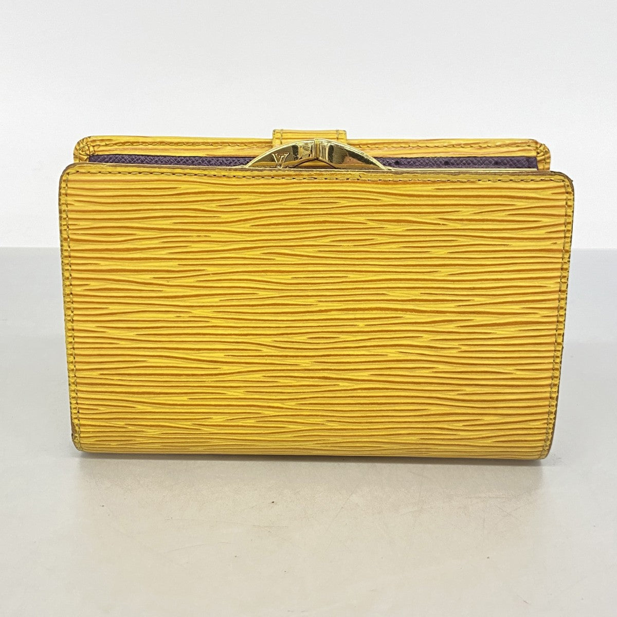 【6gc2781】ルイヴィトン 財布 エピ ポルトモネビエヴィエノワ M63249 ジョーヌ【中古】レディース
