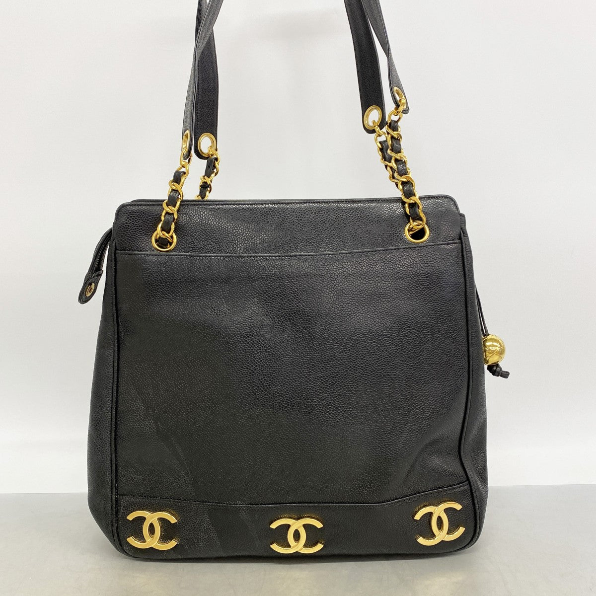 【6gc3721-k】シャネル ショルダーバッグ トリプルココ チェーンショルダー キャビアスキン ブラック ゴールド金具【中古】レディース