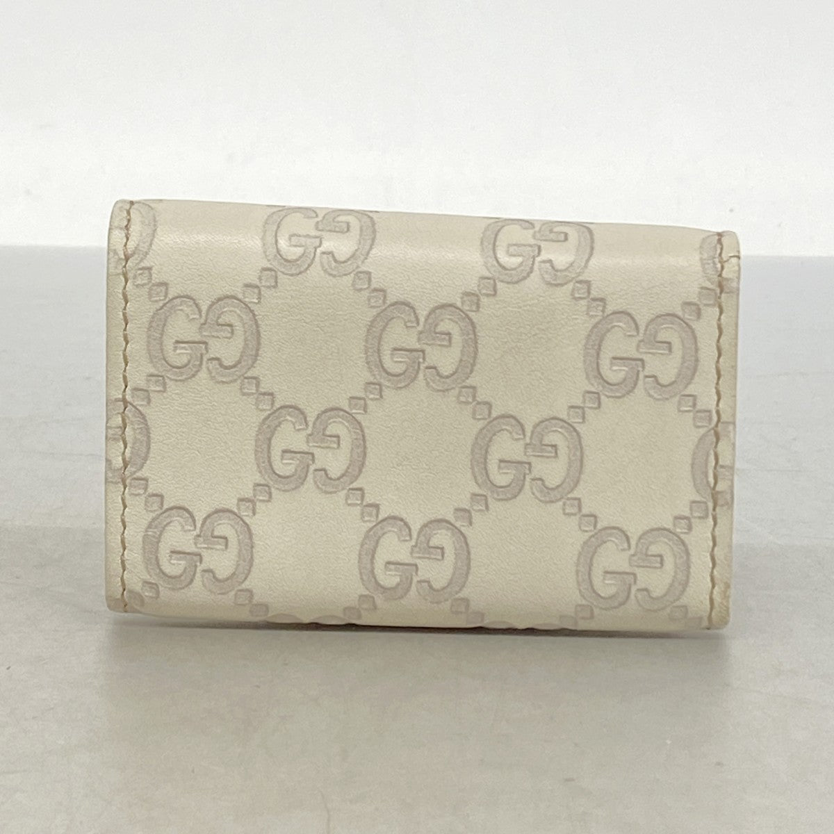 【6gd4031】グッチ キーケース グッチシマ 268833 レザー ベージュ ゴールド金具【中古】メンズ レディース ユニセックス