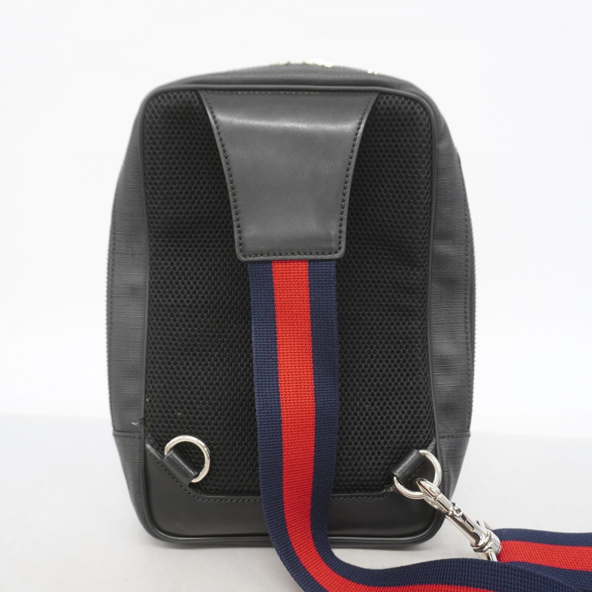 【6gd4042】グッチ ボディバッグ GGスプリーム 478325 PVC ブラック シルバー金具【中古】メンズ