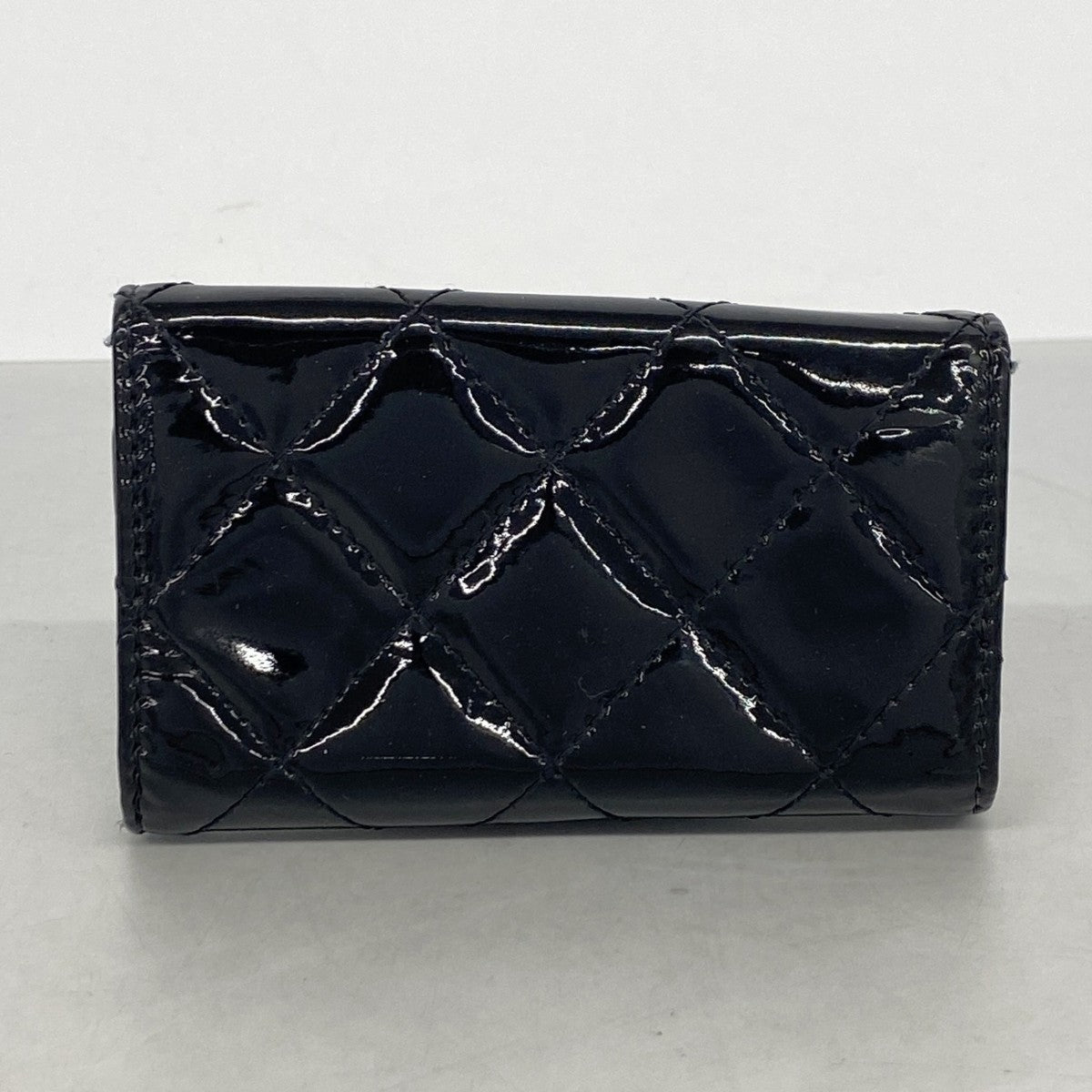 【6gd4474-k】シャネル キーケース ブリリアント パテントレザー ブラック シルバー金具【中古】レディース