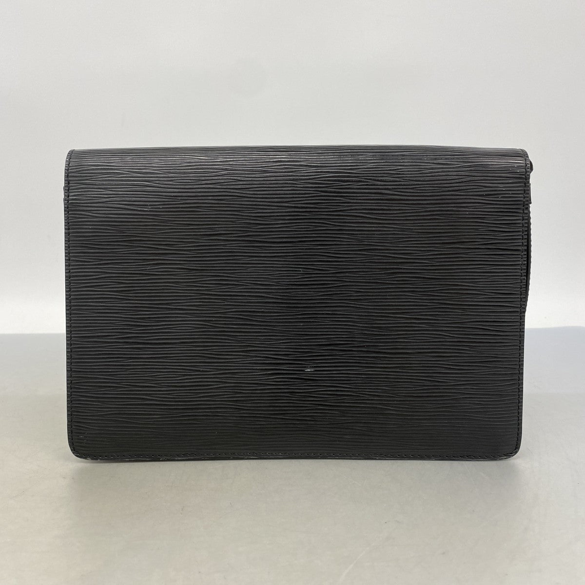 【6gd5050】ルイヴィトン クラッチバッグ エピ ポシェットセリエドラゴンヌ M52612 ノワール【中古】メンズ