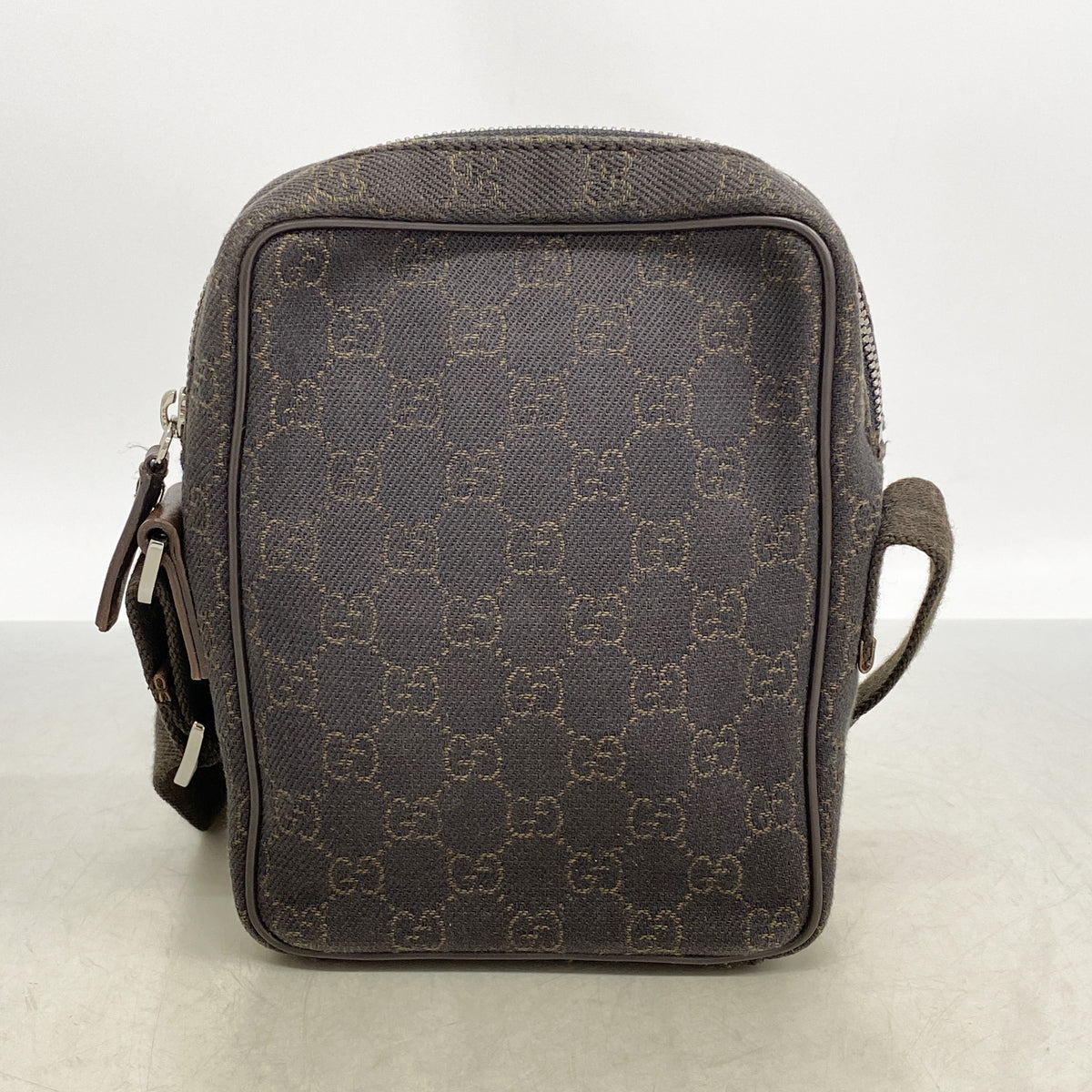 【6hb1393-k】グッチ ショルダーバッグ 101680 デニム ブラウン シルバー金具【中古】レディース