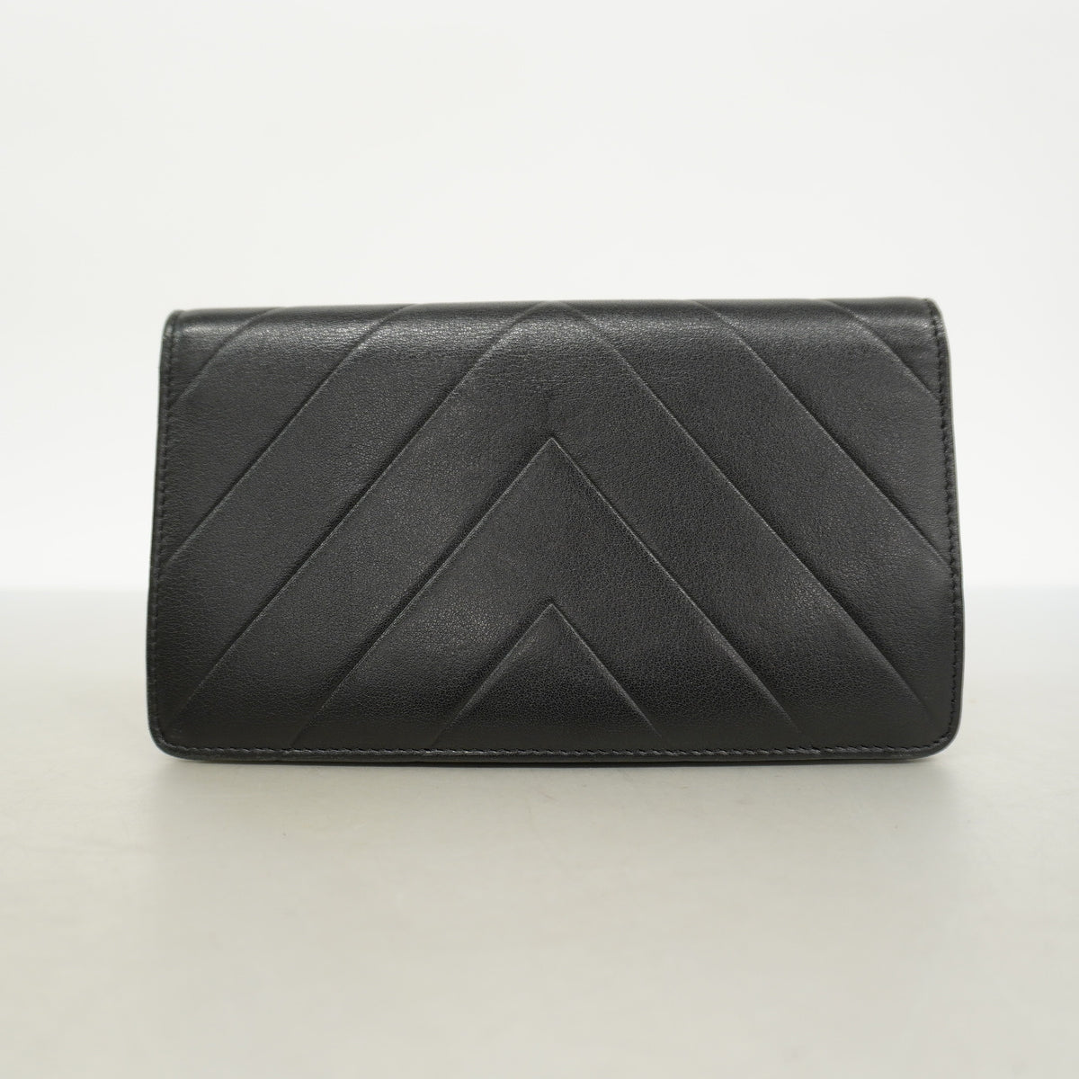 【6hc1752-k】シャネル 長財布 Vステッチ レザー ブラック シルバー金具【中古】レディース