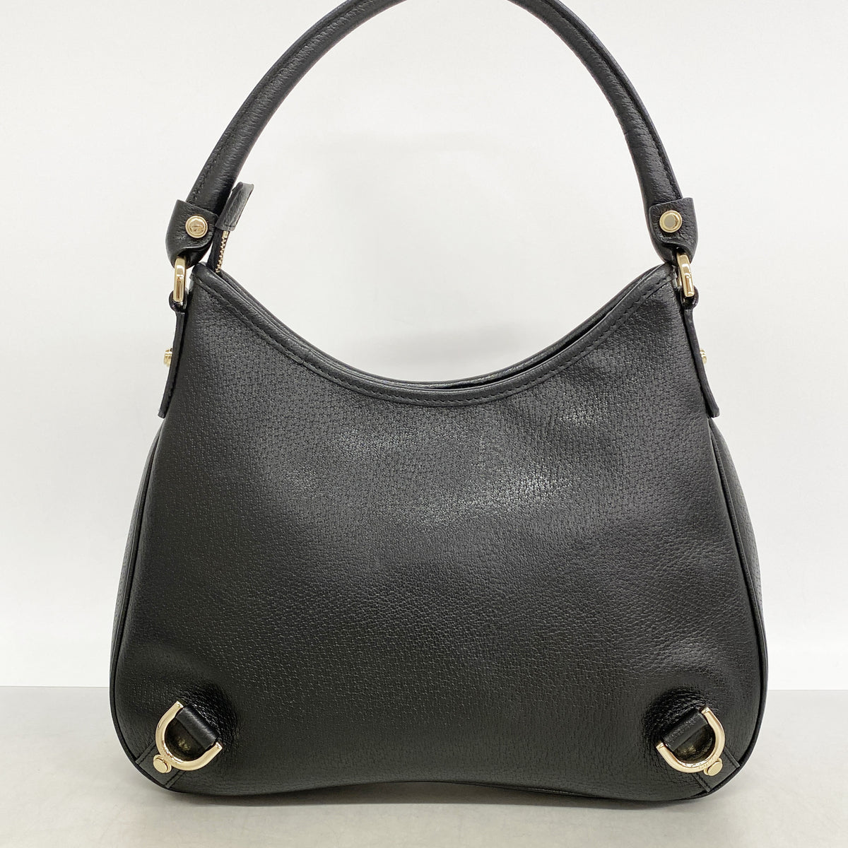【6hd4240-k】グッチ ショルダーバッグ アビー 130738 レザー ブラック シャンパンゴールド金具【中古】レディース