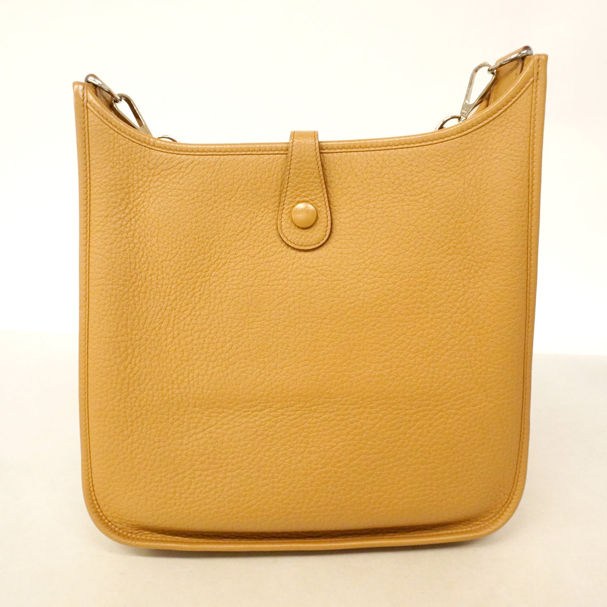 【6he5578】エルメス ショルダーバッグ エヴリン1PM トリヨンクレマンス タバックキャメル シルバー金具 □K刻印【中古】レディース