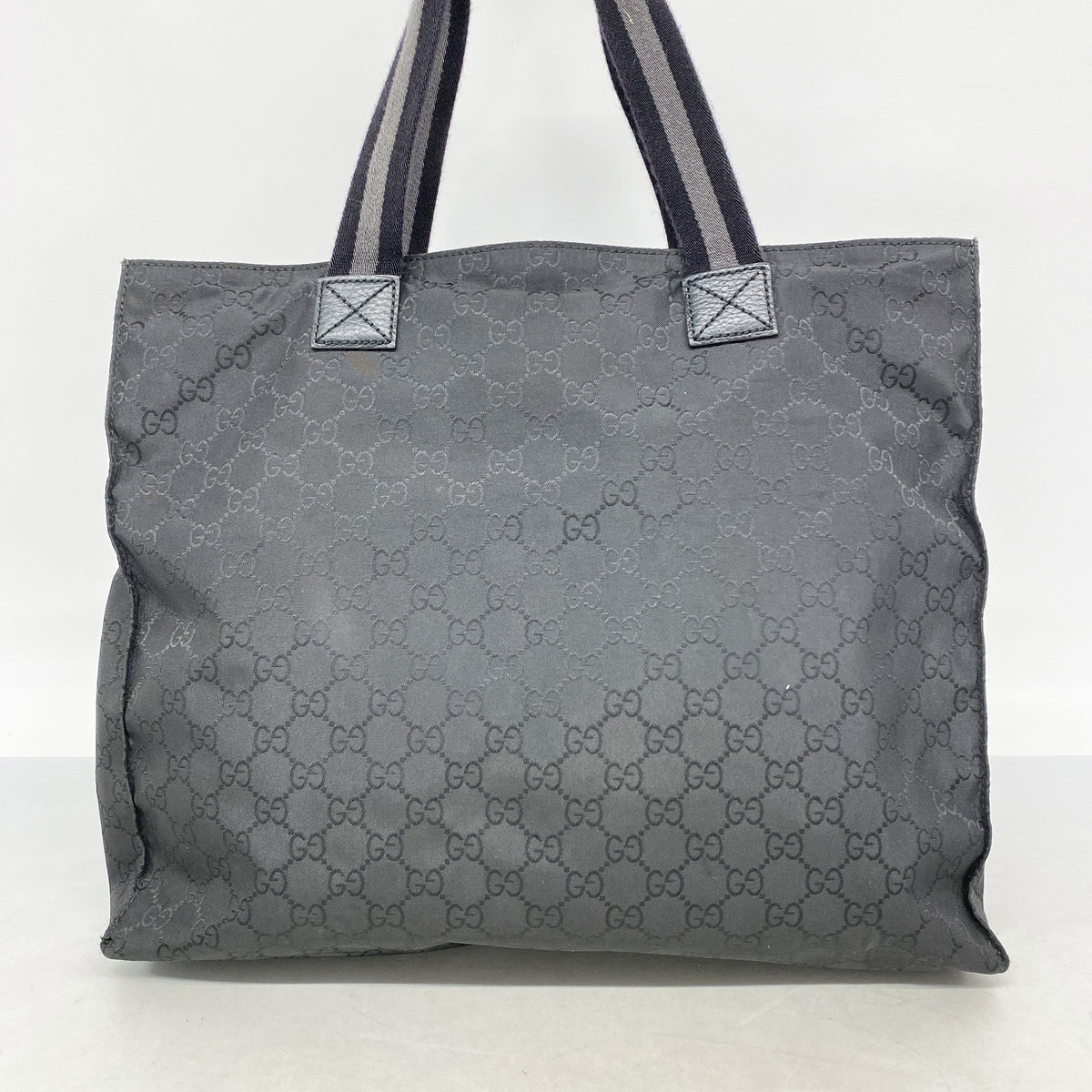 【6he5606】グッチ トートバッグ GGナイロン 449178 ナイロン ブラック シルバー金具【中古】レディース