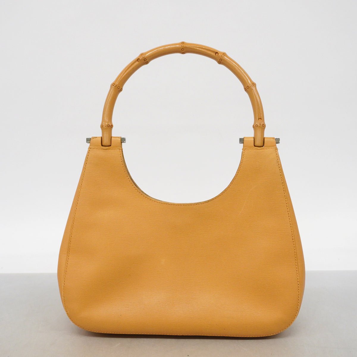 【6hf6140】グッチ ハンドバッグ バンブー 001 3761 レザー ライトブラウン シルバー金具【中古】レディース
