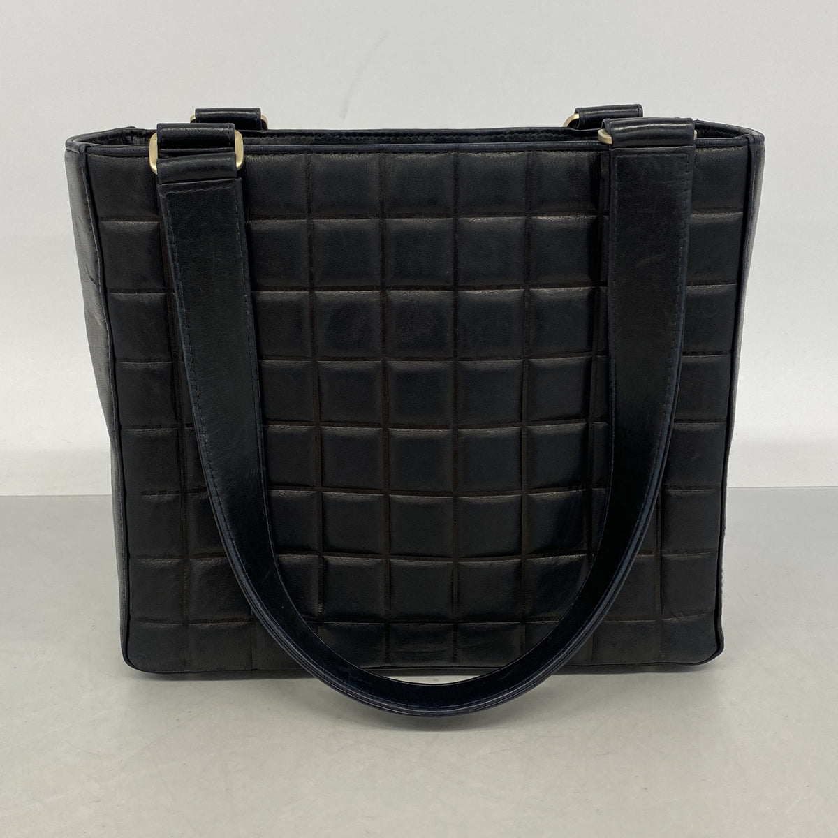【6hf6258】シャネル トートバッグ チョコバー ラムスキン ブラック ゴールド金具【中古】レディース