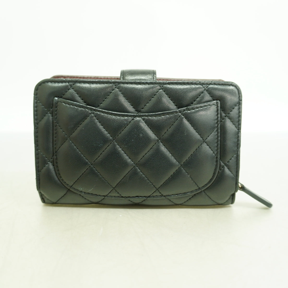 【6hf6471】シャネル 財布 マトラッセ ラムスキン ブラック シルバー金具【中古】レディース