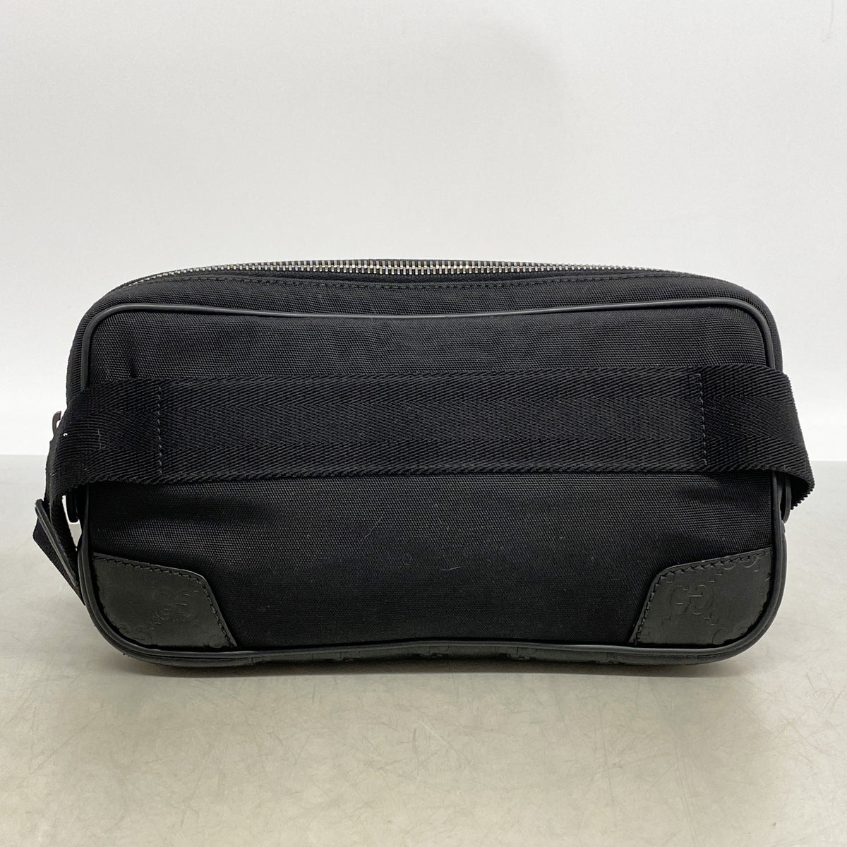 【6ic3730】グッチ ウエストバッグ グッチシマ 162417 レザー ナイロン ブラック シルバー金具【中古】メンズ