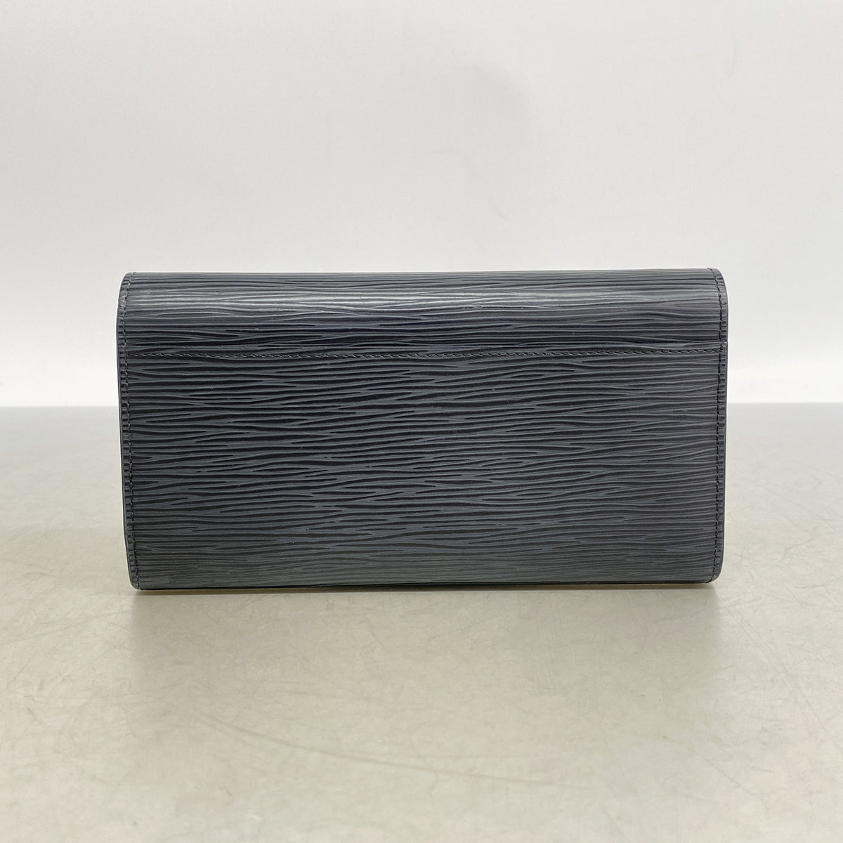 【6ic4280】ルイヴィトン 長財布 エピ ポルトフォイユサラ M60582 ノワール【中古】レディース