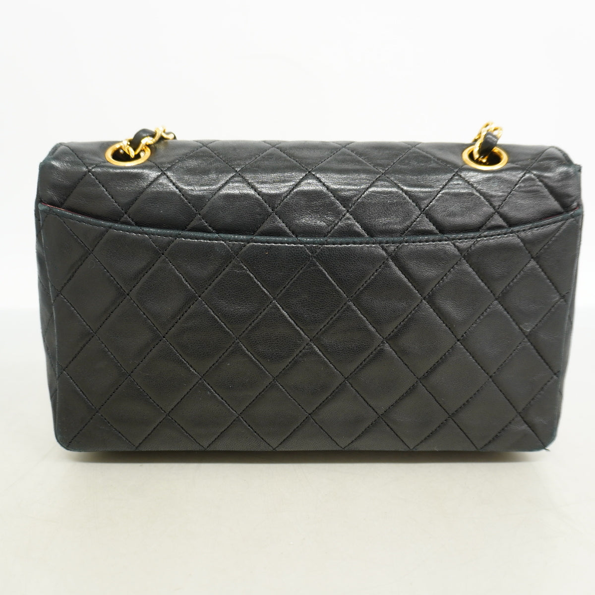【6ie7261】シャネル ショルダーバッグ マトラッセ Wチェーン ラムスキン ブラック ゴールド金具【中古】レディース